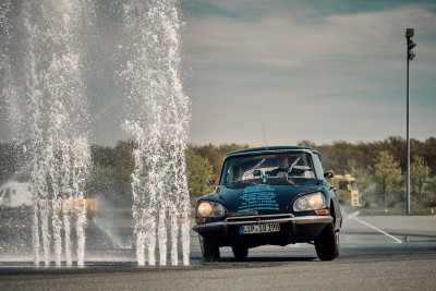 Ausweichen trocken spektakulär 2 XT219877.jpg