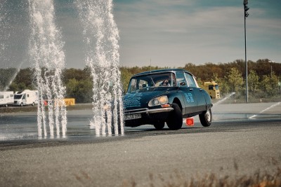 Ausweichen trocken spät 1 XT210075.jpg