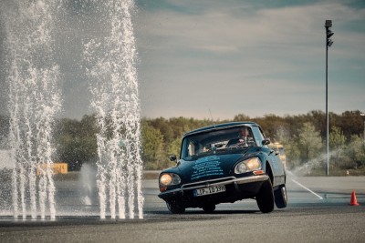 Ausweichen trocken spektakulär 1 XT219876.jpg