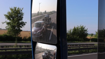 2507192605 - frame at 0m6s.jpg